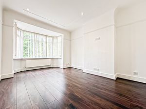 Photo 19- click for photo gallery